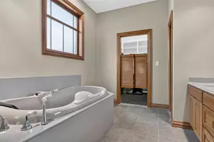 210 E Hwy 79, Franklin, TX 77856 - Photo 34