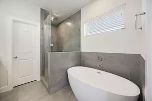 6302 Chelsea Falls Ln, Houston, TX 77008 - Photo 18