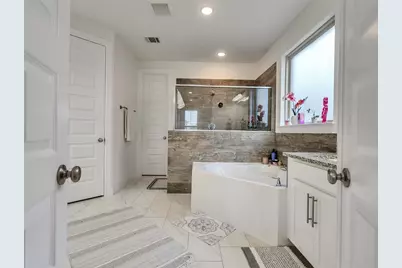 22 Whitbarrow Place, Tomball, TX 77375 - Photo 20