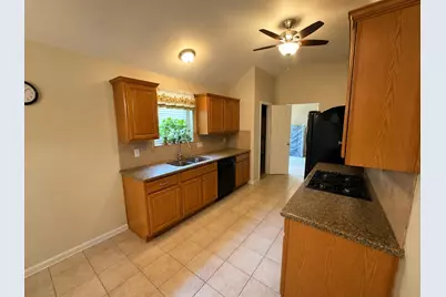 6207 Lake Chase Court, Katy, TX 77493 - Photo 2