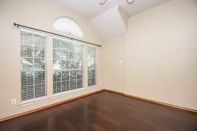 6207 Lake Chase Court, Katy, TX 77493 - Photo 4