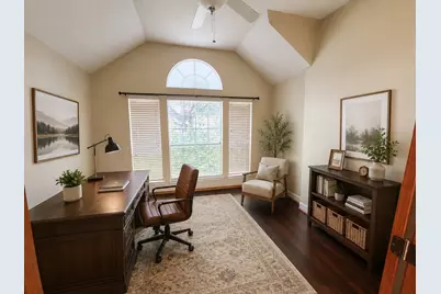 6207 Lake Chase Court, Katy, TX 77493 - Photo 4