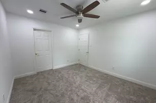3635 Wyoming St, Houston, TX 77021 - Photo 8