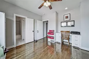 4702 Maxie St, Houston, TX 77007 - Photo 8