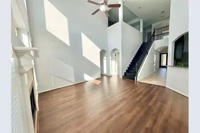 3951 Amalfi Shores Court, Missouri City, TX 77459 - Photo 6