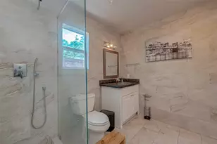 12445 Memorial Dr, Houston, TX 77024 - Photo 36