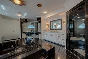 12445 Memorial Dr, Houston, TX 77024 - Photo 30