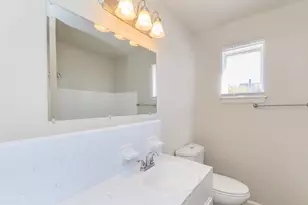 8271 Stone St, Houston, TX 77061 - Photo 6