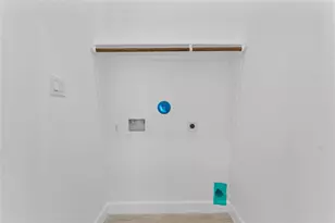 7805 Farnsworth St, Houston, TX 77022 - Photo 20