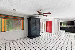 2027 Shadow Rock Dr, Houston, TX 77339 - Photo 14