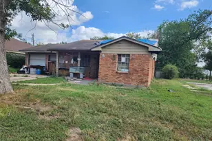 11810 Plum Meadow Ln, Houston, TX 77039 - Photo 8