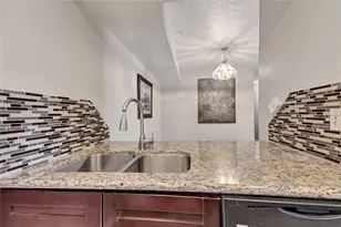 10555 Turtlewood Ct, Houston, TX 77072 - Photo 8