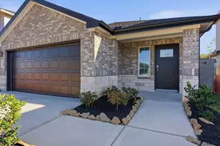 3509 Wild Mustang St, League City, TX 77511 - Photo 2
