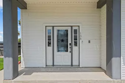 138 Isles End Road, Galveston, TX 77554 - Photo 2