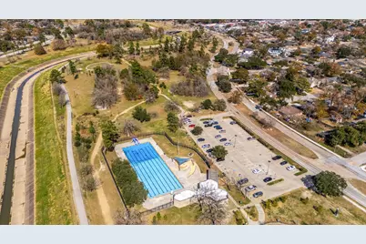 4819 Chantilly Lane, Houston, TX 77092 - Photo 38