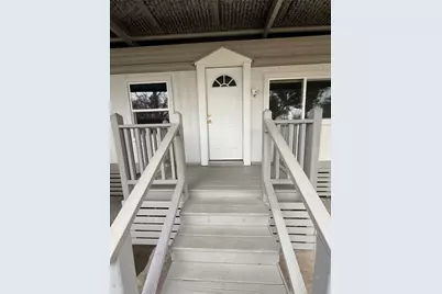 310 E Jack Avenue, Baytown, TX 77520 - Photo 2