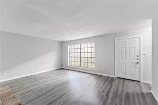 4154 Belle Park Dr, Houston, TX 77072 - Photo 4