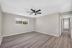 1647 Seagate Ln, Houston, TX 77062 - Photo 38