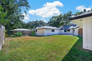 1647 Seagate Ln, Houston, TX 77062 - Photo 48