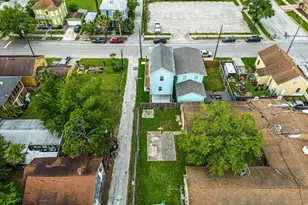 3211 Avenue K, Galveston, TX 77550 - Photo 38