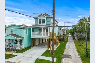 3211 Avenue K, Galveston, TX 77550 - Photo 2