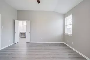 13242 Rustic Garden Dr, Houston, TX 77083 - Photo 16