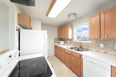 904 Surf Drive, Surfside Beach, TX 77541 - Photo 12