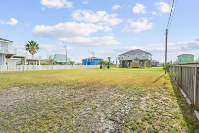 904 Surf Drive, Surfside Beach, TX 77541 - Photo 22