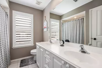 150 W Sundance Circle, The Woodlands, TX 77382 - Photo 32