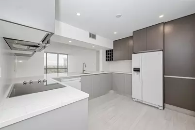 5001 Woodway Drive #1304, Houston, TX 77056 - Photo 8