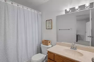 18515 Egret Bay Blvd, Webster, TX 77058 - Photo 18