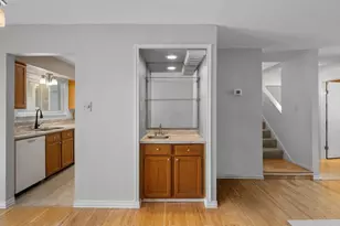 18515 Egret Bay Blvd, Webster, TX 77058 - Photo 10