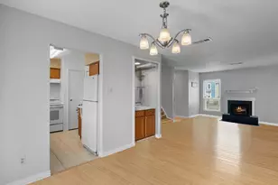 18515 Egret Bay Blvd, Webster, TX 77058 - Photo 4