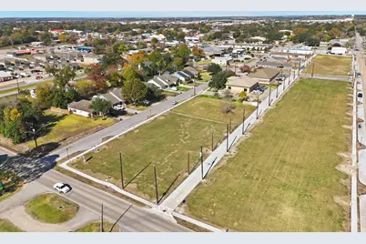 2531 S Park Avenue, Pearland, TX 77581 - Photo 2