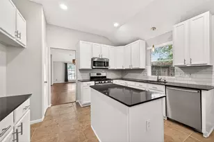 9718 Trailing Moss Ct, Houston, TX 77064 - Photo 18