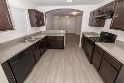 5442 Latta Plantation Drive, Katy, TX 77449 - Photo 2