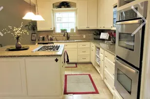 2512 Avenue E, Bay City, TX 77414 - Photo 8