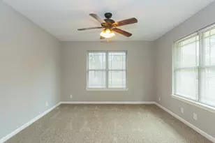 606 Scenic Dr, Baytown, TX 77521 - Photo 8