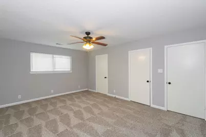 606 Scenic Drive, Baytown, TX 77521 - Photo 24