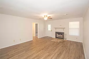 320 Bridgeview Dr, Onalaska, TX 77360 - Photo 10