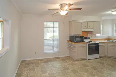 320 Bridgeview Drive, Onalaska, TX 77360 - Photo 12