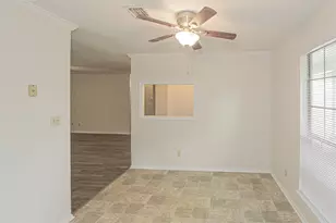 320 Bridgeview Dr, Onalaska, TX 77360 - Photo 16