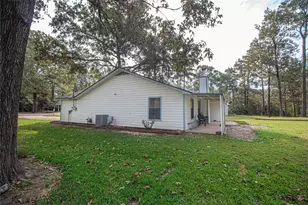 320 Bridgeview Dr, Onalaska, TX 77360 - Photo 34