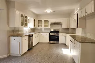 8531 Hiawatha Dr, Houston, TX 77036 - Photo 6