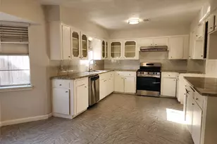 8531 Hiawatha Dr, Houston, TX 77036 - Photo 8