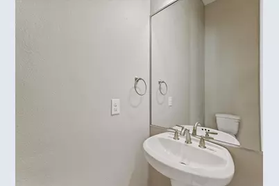 3303 Beverly Forest Drive, Houston, TX 77057 - Photo 12