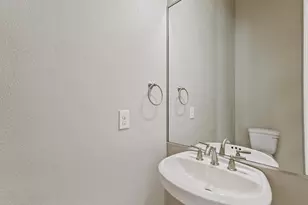 3303 Beverly Frst Dr, Houston, TX 77057 - Photo 12