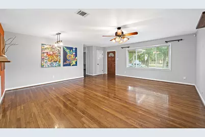 5606 Warm Springs Road, Houston, TX 77035 - Photo 6