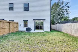 7358 Guadalcanal Rd, Houston, TX 77033 - Photo 34