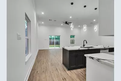 7358 Guadalcanal Road #A, Houston, TX 77033 - Photo 6